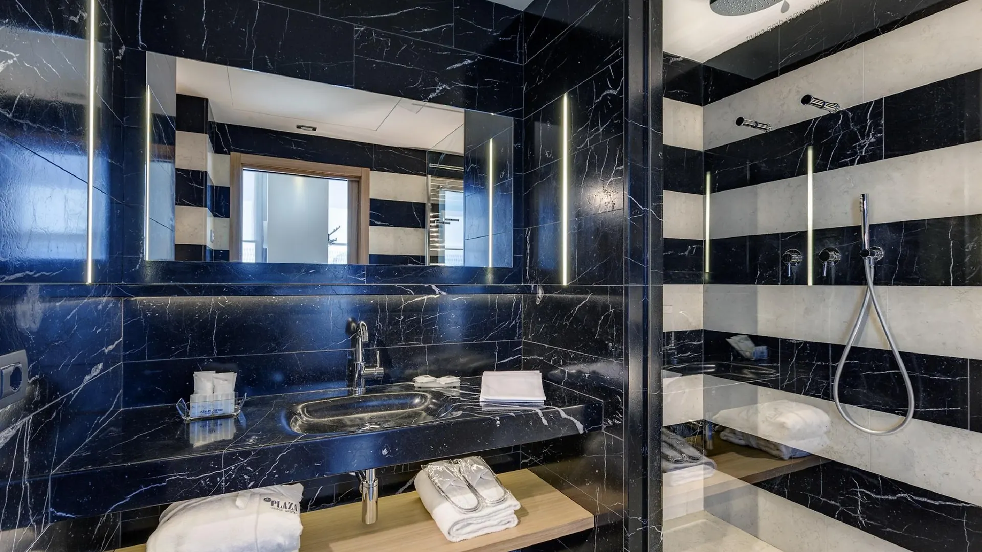Hotel Plaza Mestre 4*,  Italy